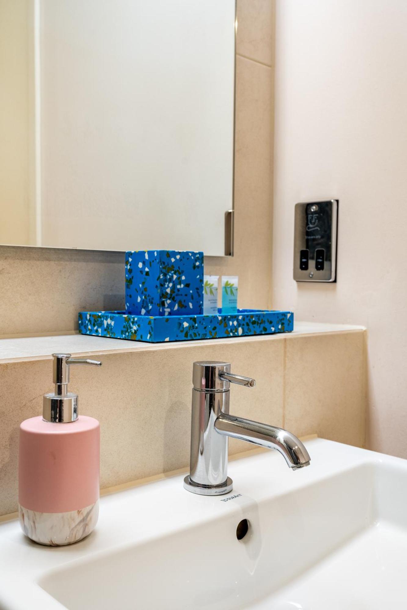 Luxury Apartment In Notting Hill By Portobello Market London Bagian luar foto